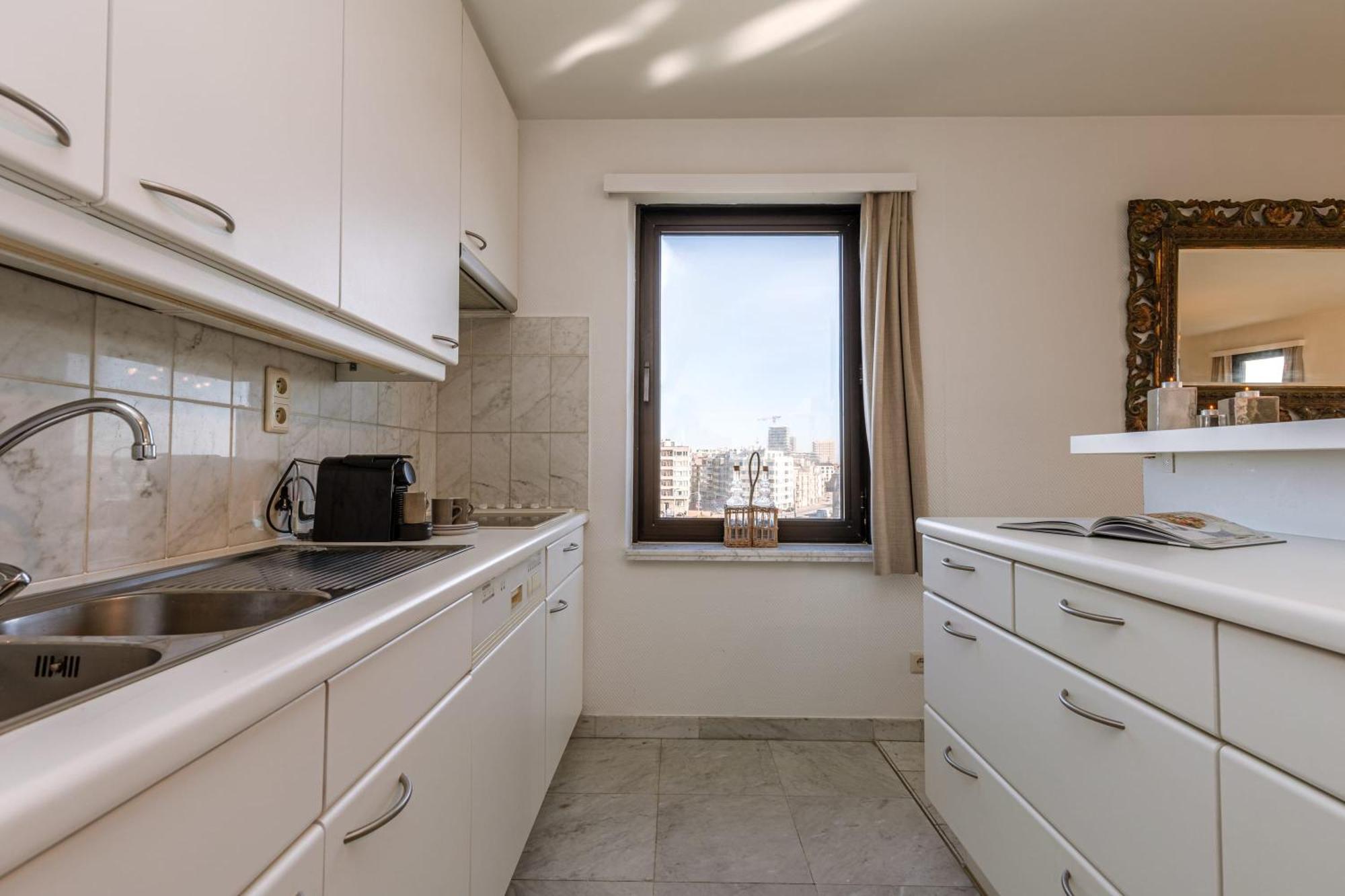 Huswell - Spacious & Modern Sea View Apartment With Garage Οστένδη Εξωτερικό φωτογραφία